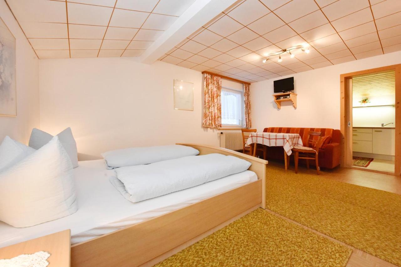 Pension Piz Buin พาร์เตอเนน ภายนอก รูปภาพ